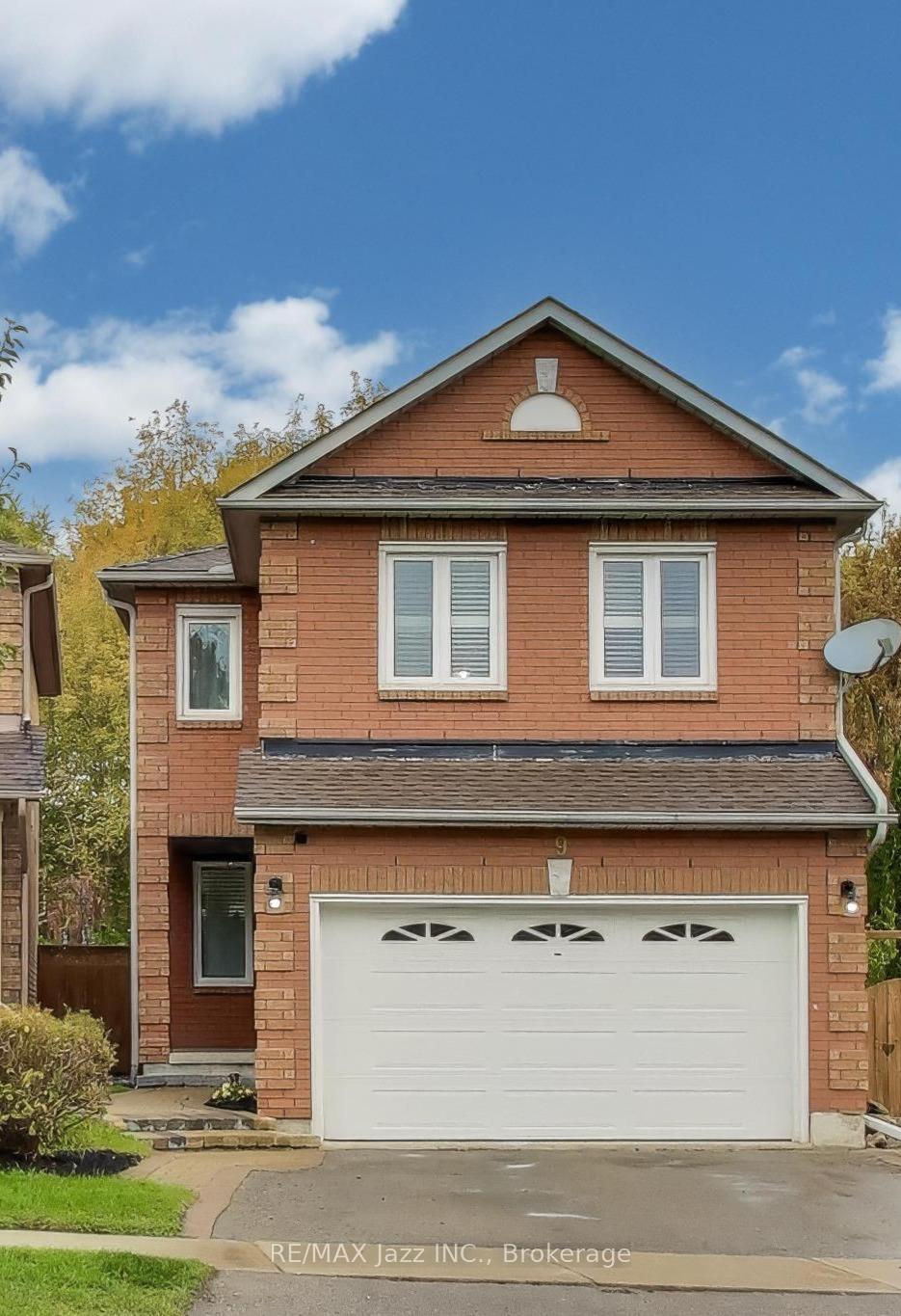 9-maconnachie-place-clarington-ontario-e13459102