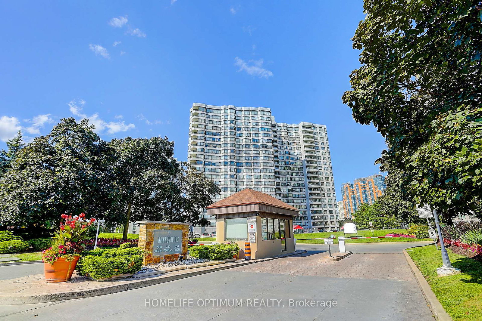 330-alton-towers-circle-scarborough-ontario-e13459652