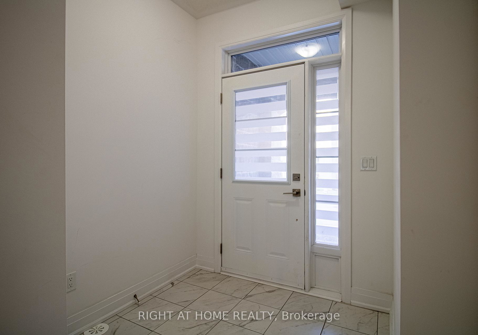 14-waterside-way-whitby-ontario-e13459734