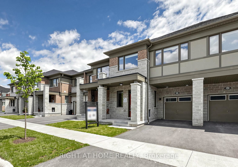 3209-chimney-swift-crescent-pickering-ontario-e13459808