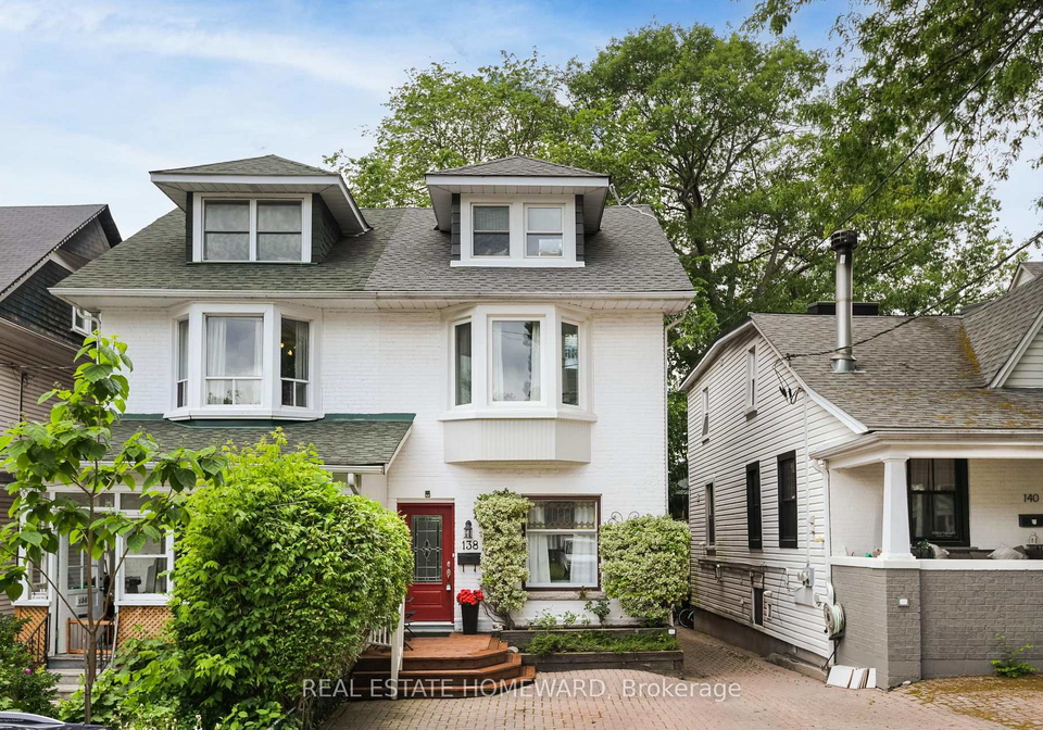 138-lee-avenue-toronto-ontario-e13459928
