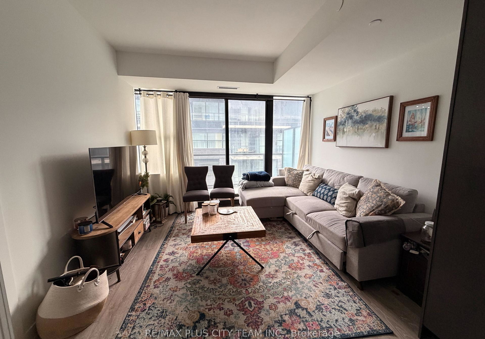 1604-charles-street-whitby-ontario-e13460668