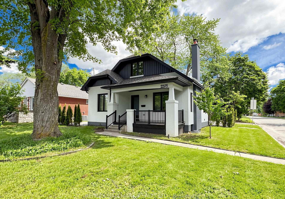 2205-victoria-park-avenue-scarborough-ontario-e13460784