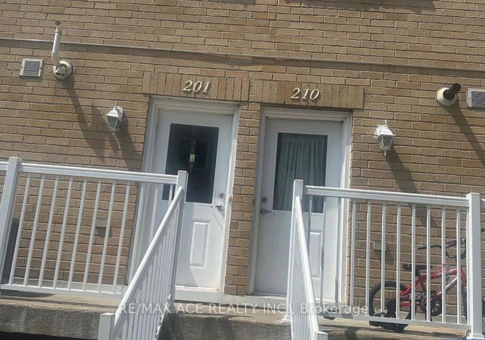 1795-markham-road-e-scarborough-ontario-e13461088
