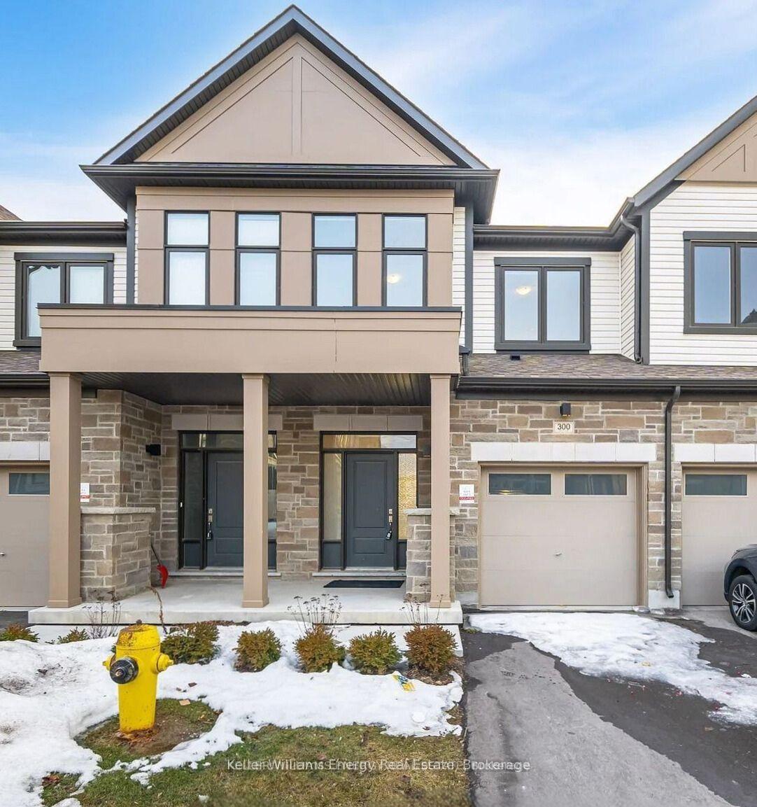 300-okanagan-path-oshawa-ontario-e13461108