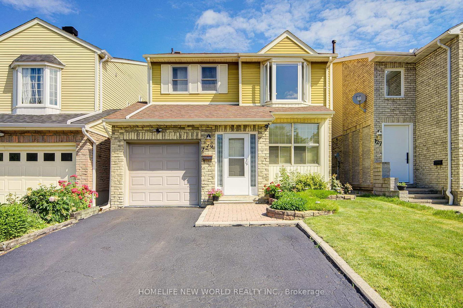 129-sandyhook-square-scarborough-ontario-e13461216