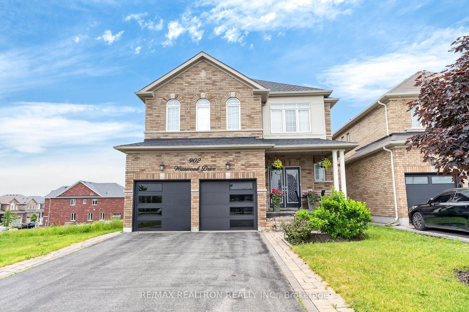 902-wrenwood-drive-oshawa-ontario-e13461658