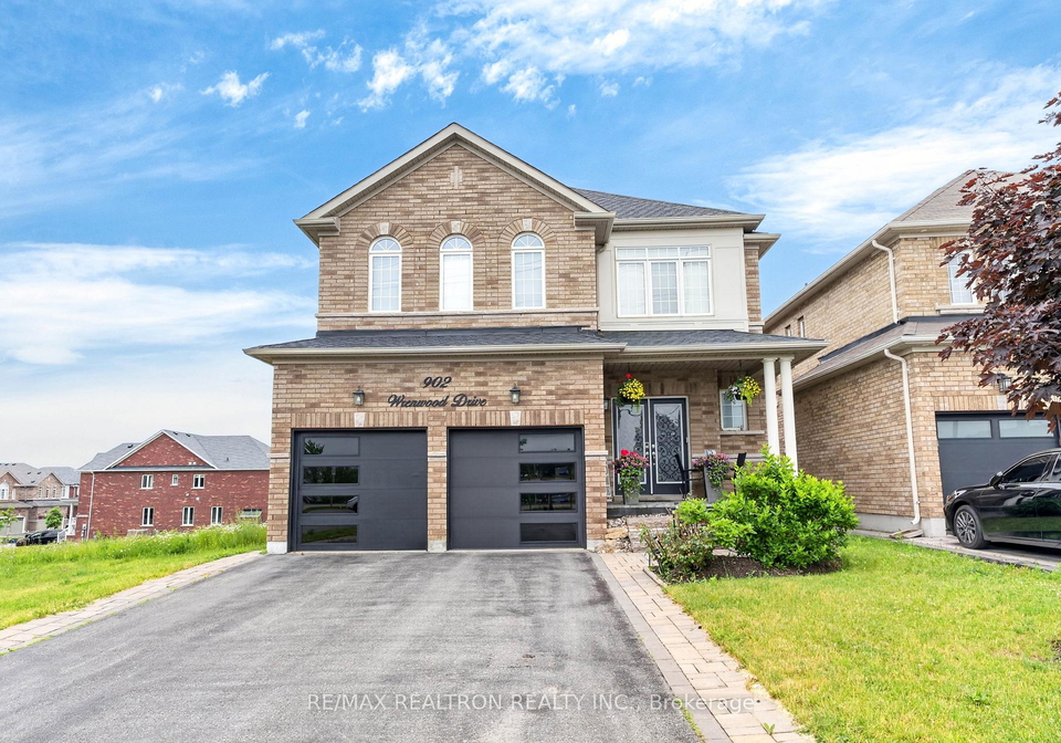 902-wrenwood-drive-oshawa-ontario-e13461658