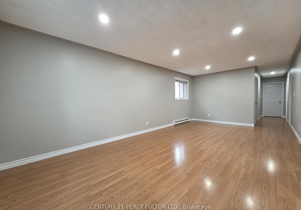 345-buena-vista-avenue-oshawa-ontario-e13461778