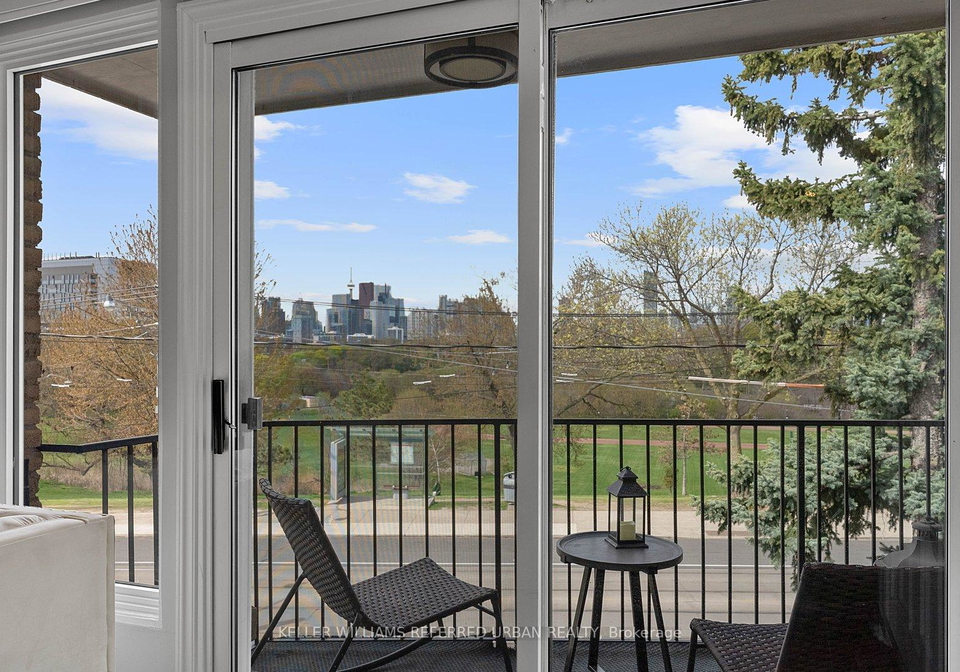 2-withrow-avenue-toronto-ontario-e13461862
