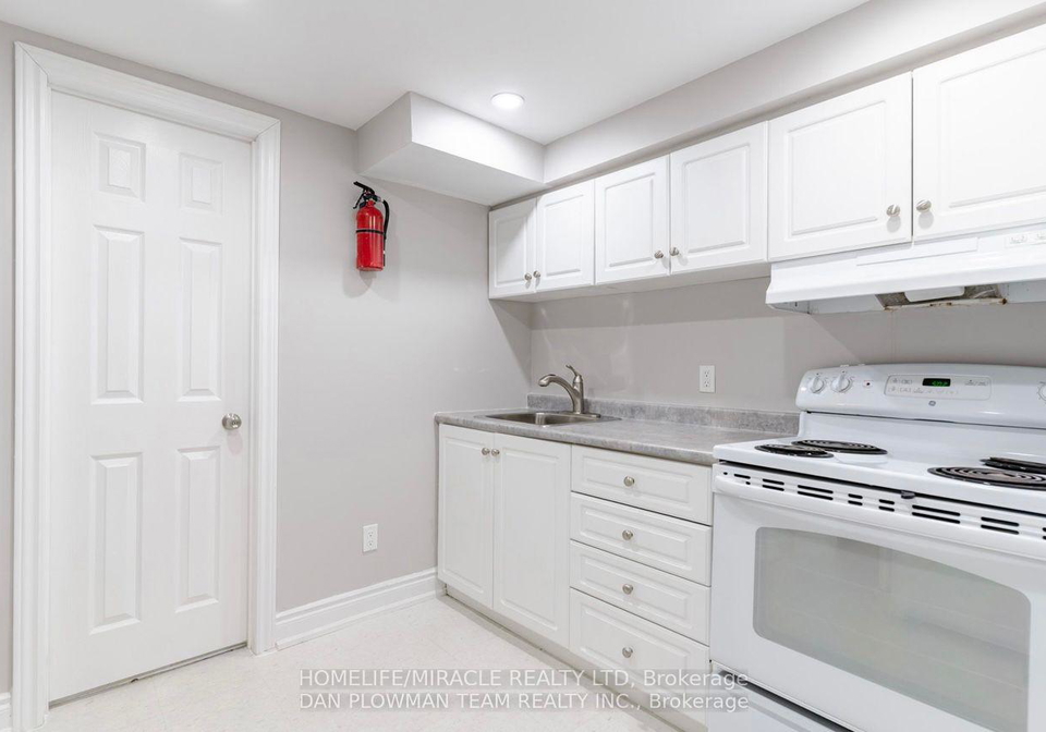 3-teddington-crescent-whitby-ontario-e13462422