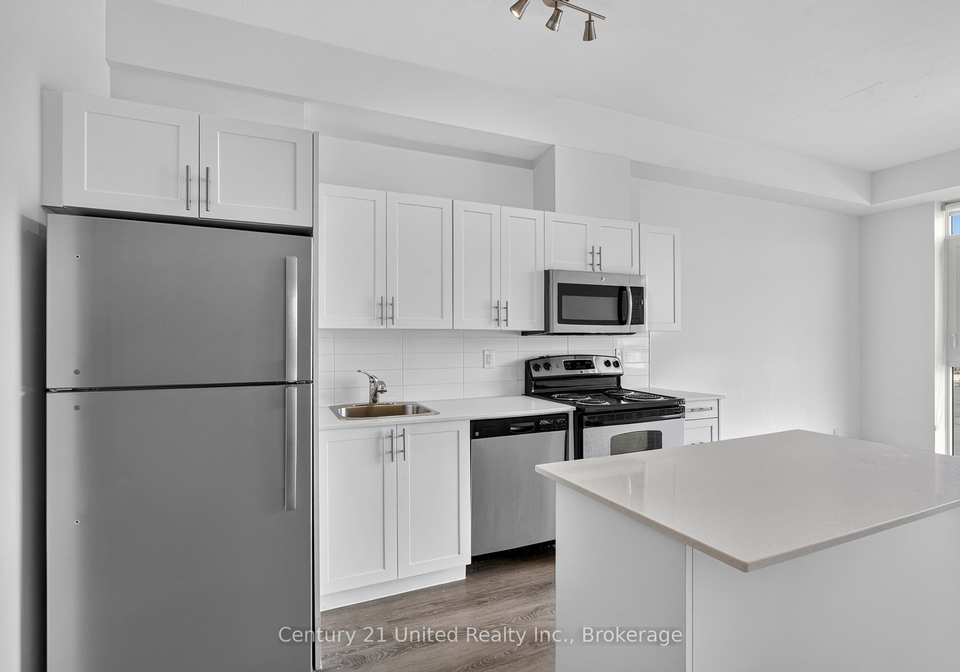 100-bond-street-e-oshawa-ontario-e13462524