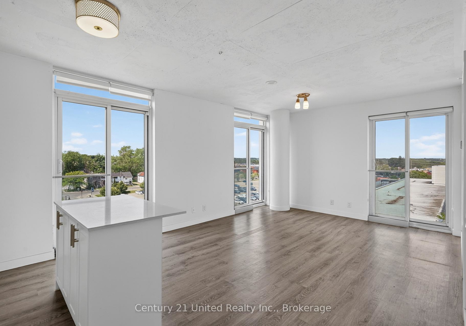 100-bond-street-e-oshawa-ontario-e13462596