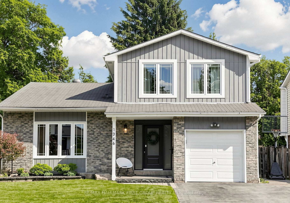 1746-bronte-square-pickering-ontario-e13463084