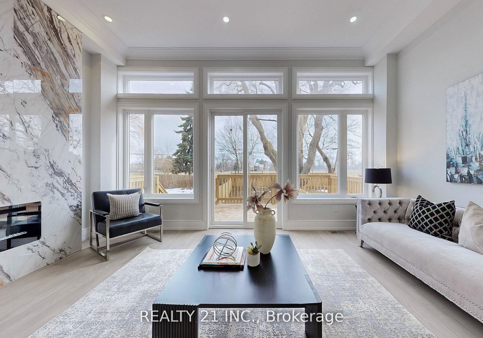 15-malta-street-scarborough-ontario-e13463336