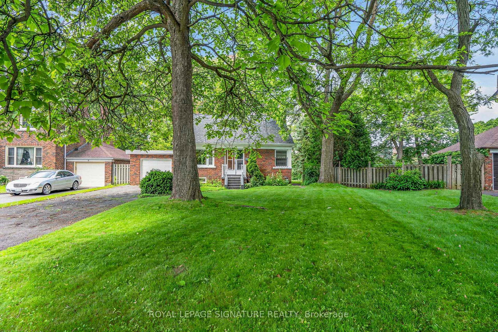 11-innisdale-drive-scarborough-ontario-e13463478