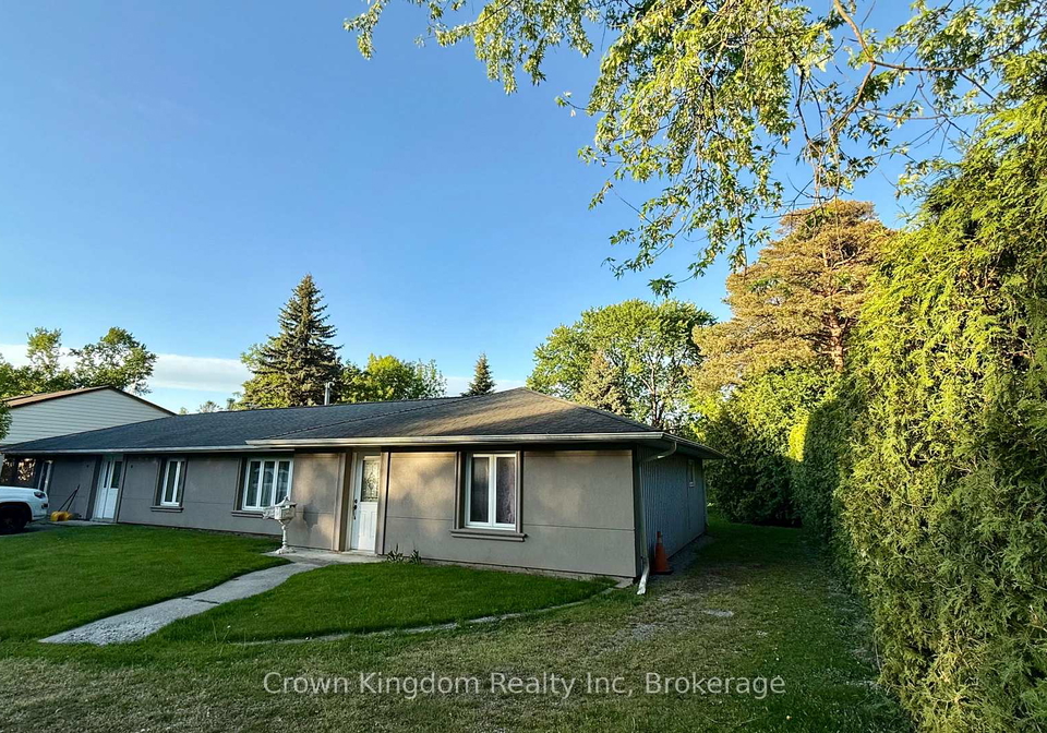 1967-southview-drive-pickering-ontario-e13464248
