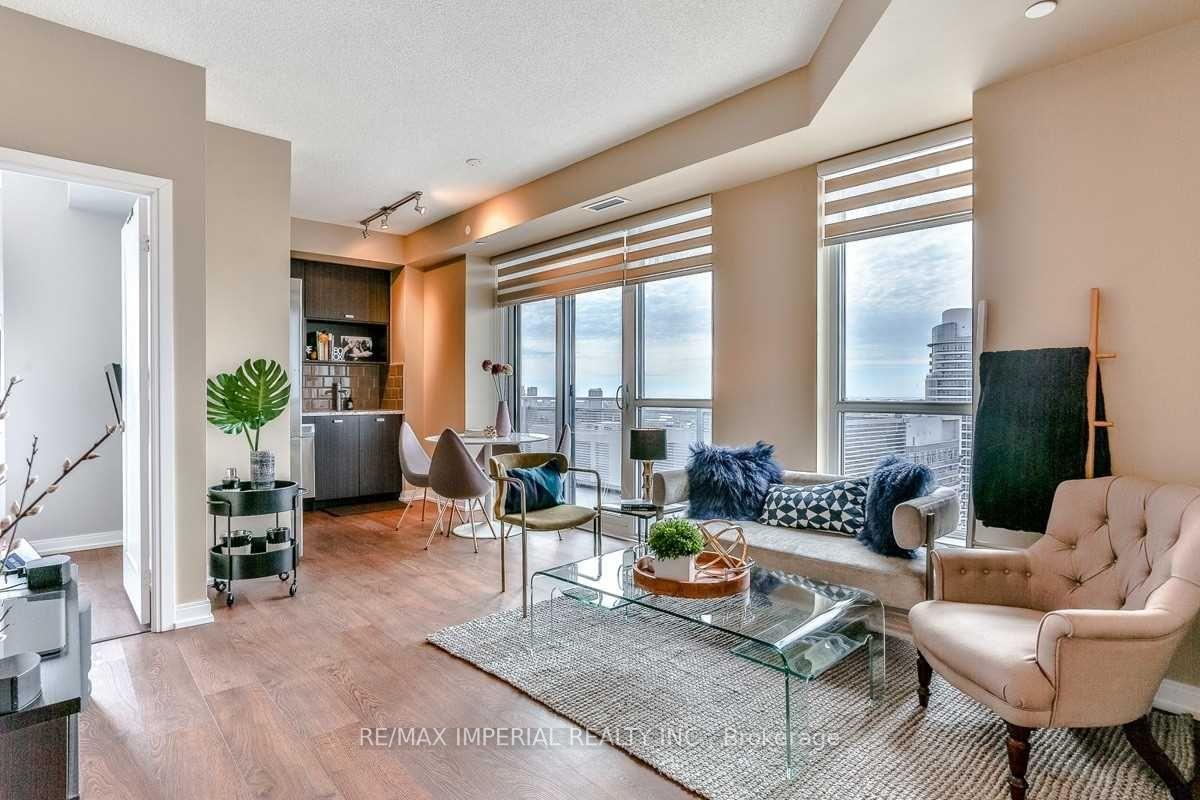 255-village-green-square-scarborough-ontario-e13465476