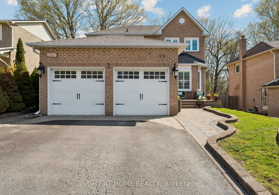 2007-lynn-heights-drive-pickering-ontario-e13465494