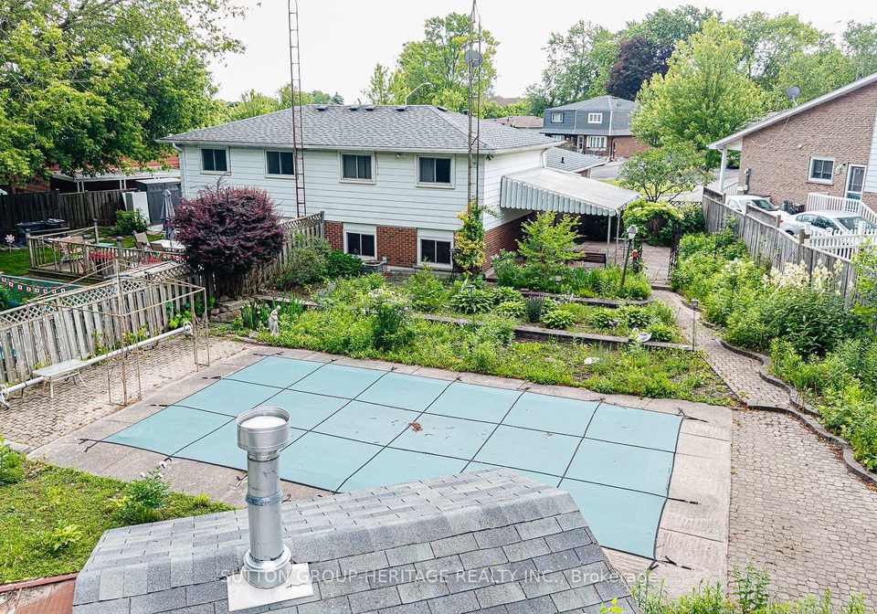1113-valley-court-oshawa-ontario-e13465560
