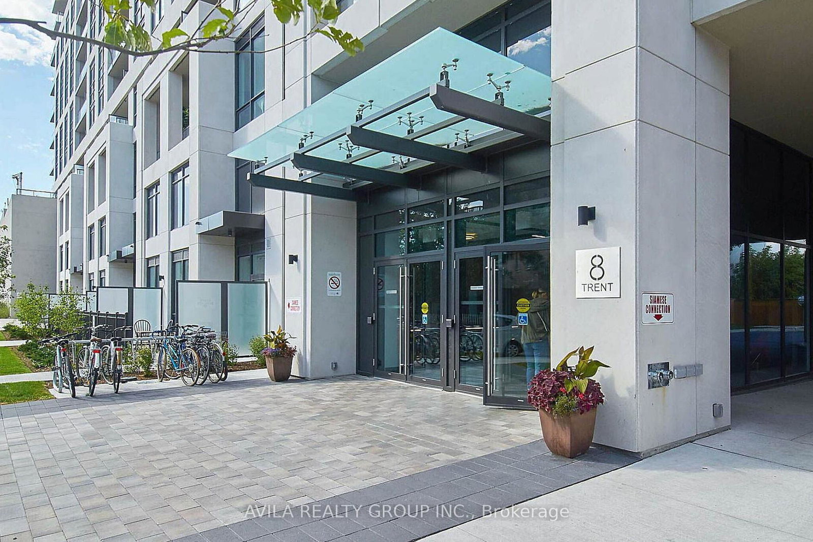 8-trent-avenue-toronto-ontario-e13465676
