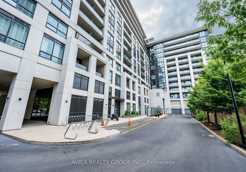 8-trent-avenue-toronto-ontario-e13465676