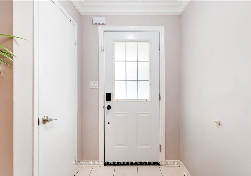 9-alexis-way-whitby-ontario-e13466016