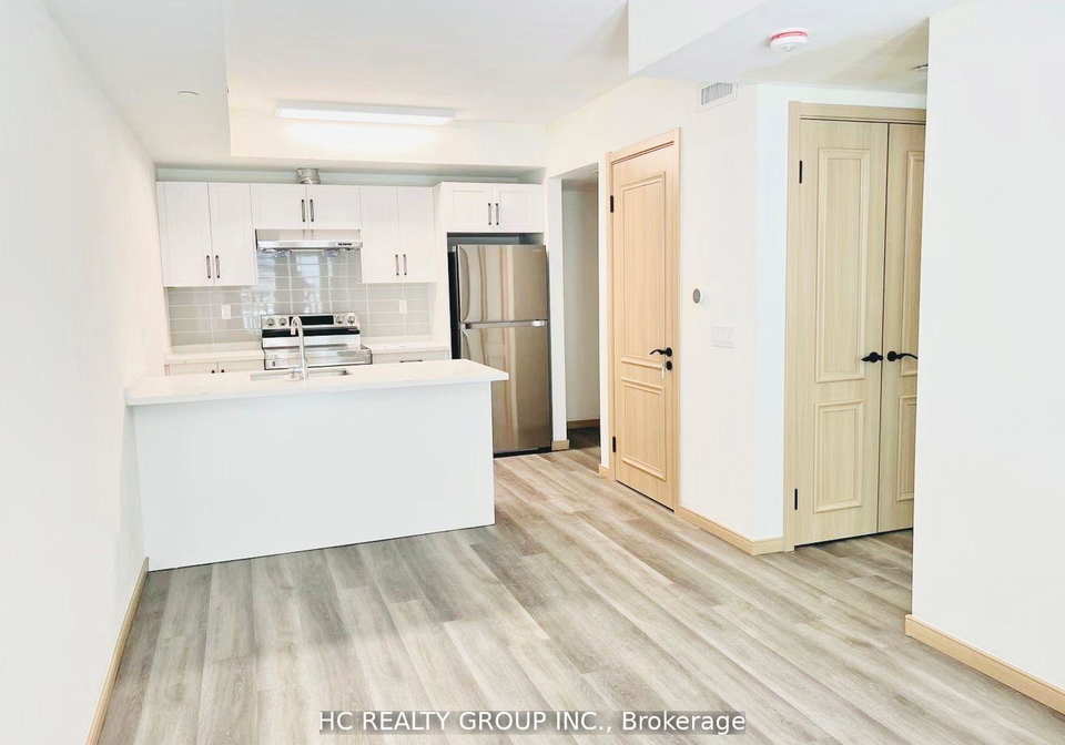60-morecambe-gate-scarborough-ontario-e13466068