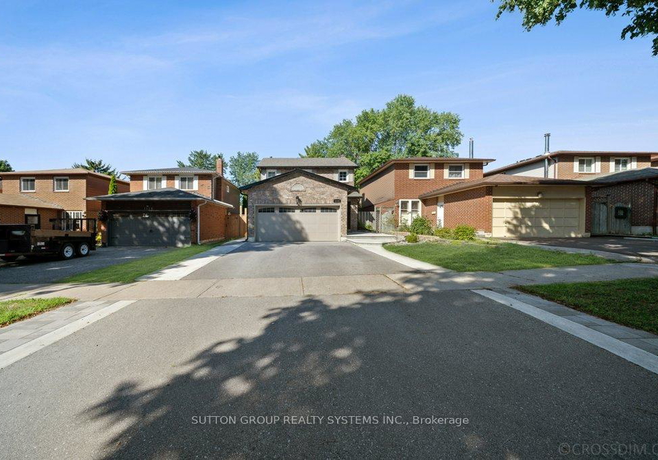 1114-cedarcroft-crescent-pickering-ontario-e13466080