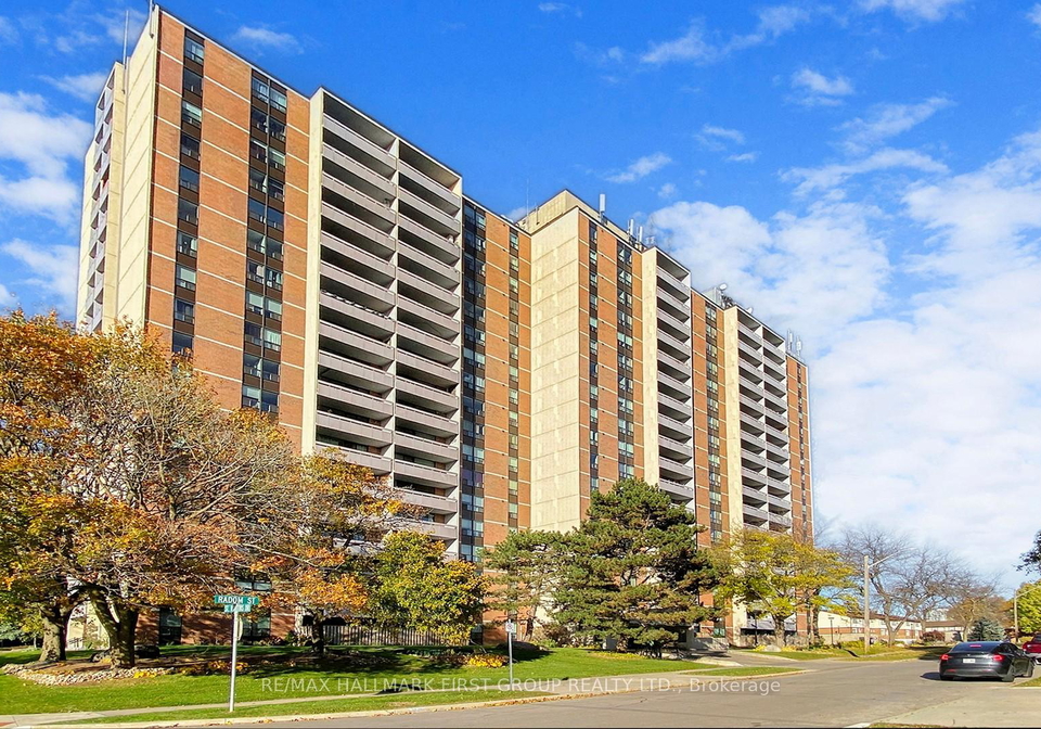 1210-radom-street-pickering-ontario-e13466260