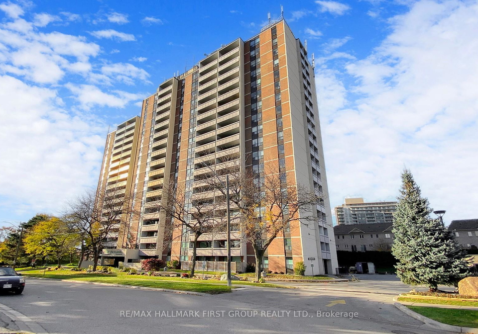 1210-radom-street-pickering-ontario-e13466260