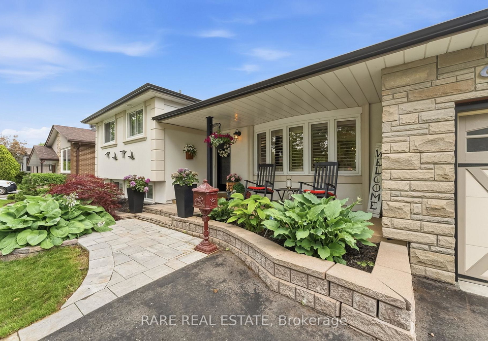 9-turnbull-road-ajax-ontario-e13467122