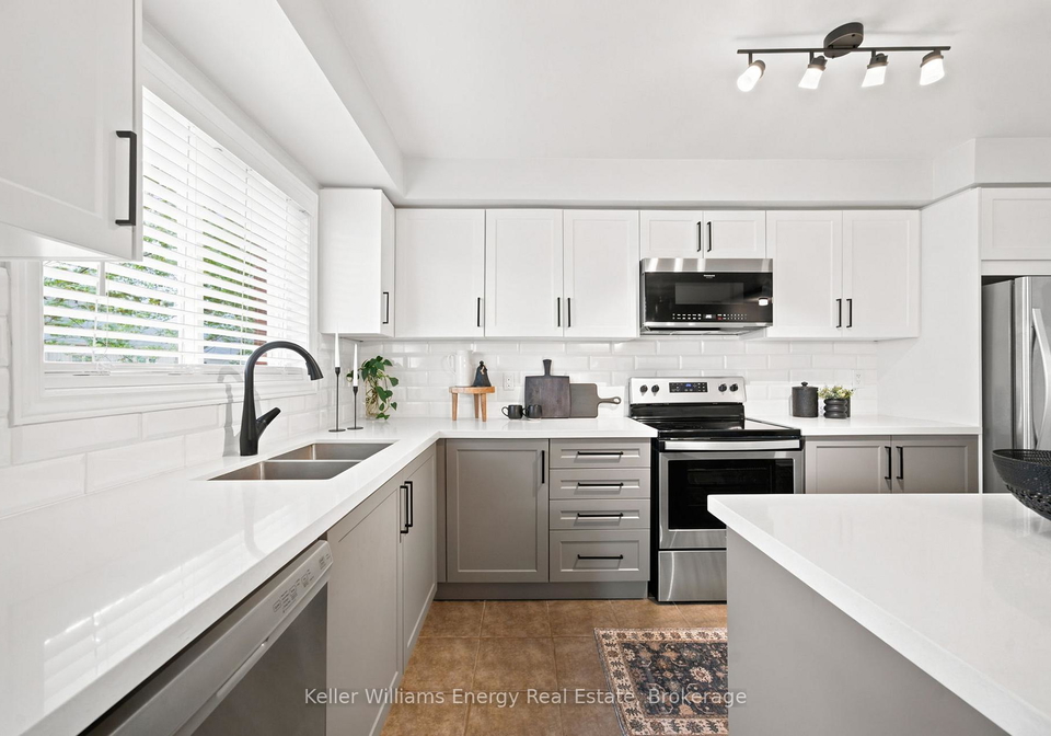 24-katerson-lane-clarington-ontario-e13467312