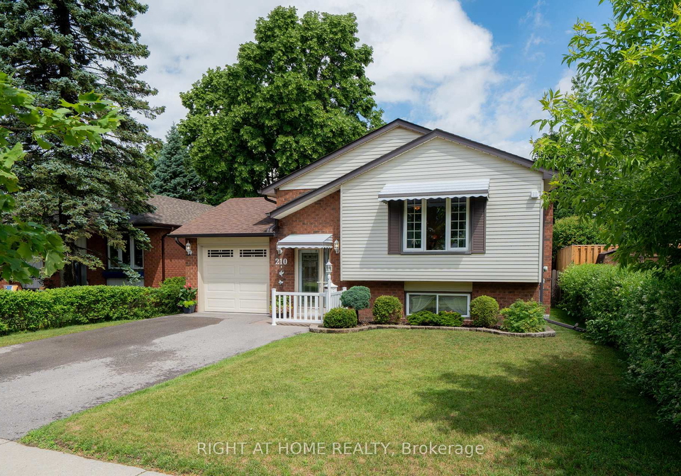 210-seneca-avenue-n-oshawa-ontario-e13467364