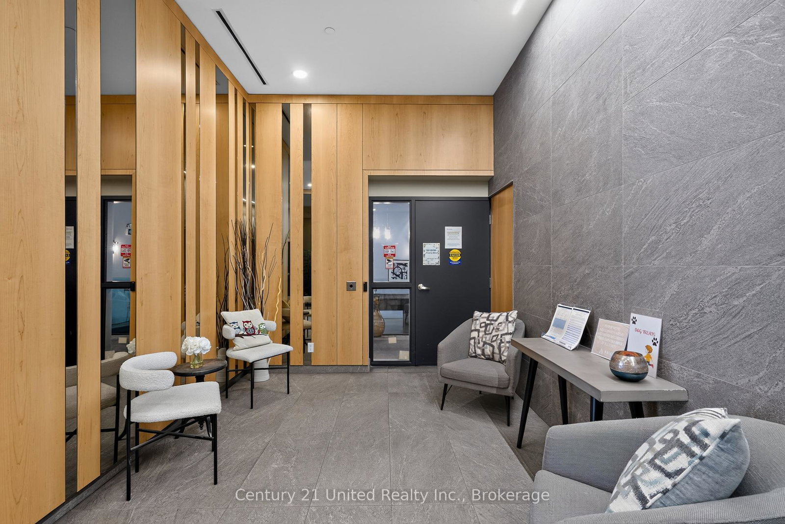 100-bond-street-e-oshawa-ontario-e13467522