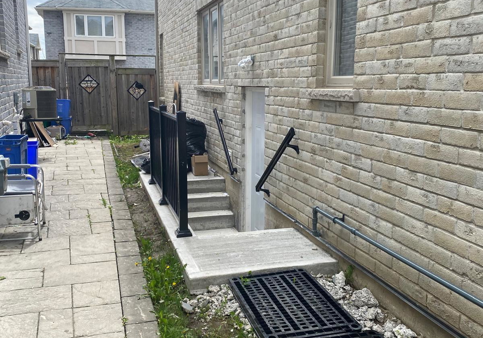 7-mchugh-road-ajax-ontario-e13467672