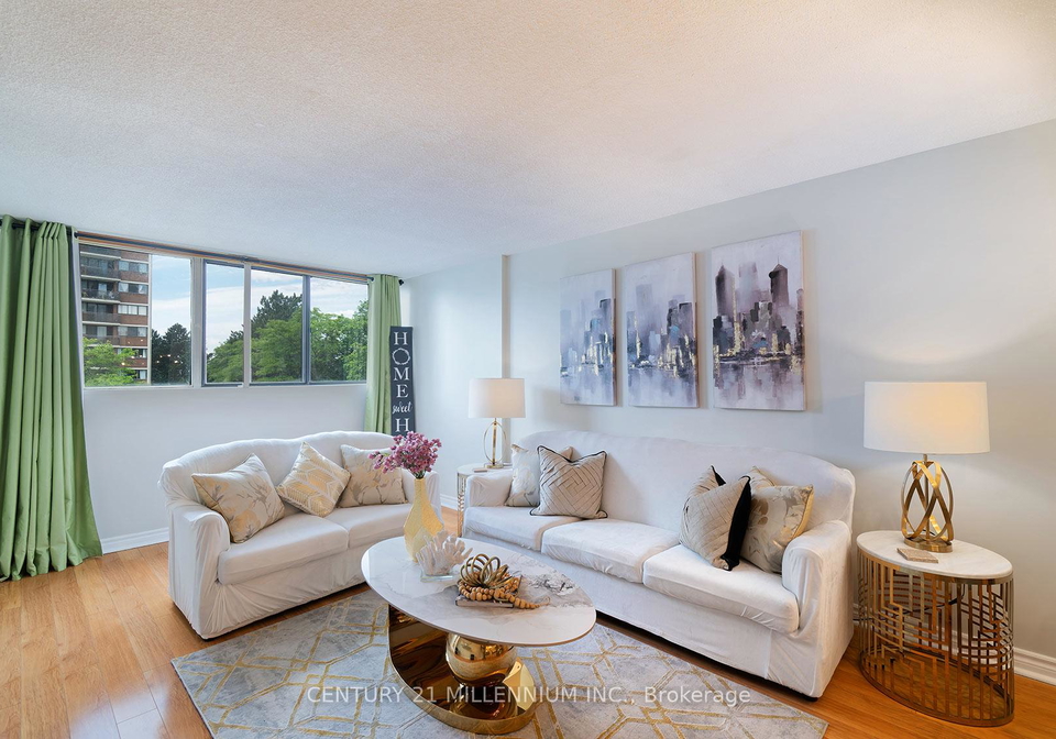 10-tapscott-cross-scarborough-ontario-e13467758