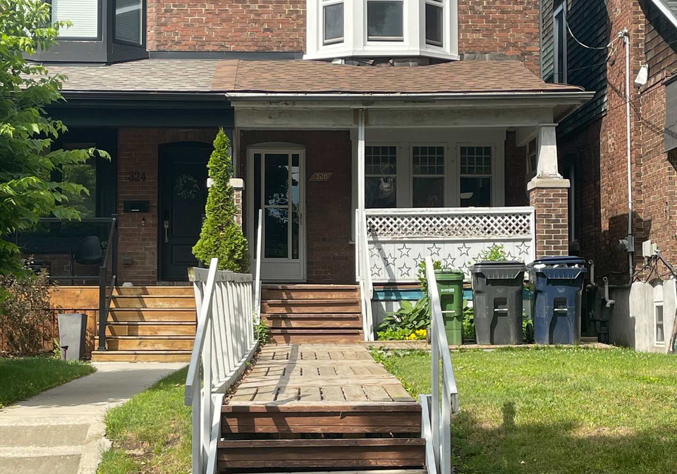 326-beech-avenue-toronto-ontario-e13468882