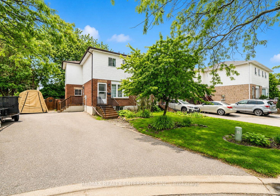 818-buttonbush-court-oshawa-ontario-e13469018