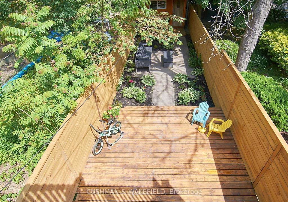 8-paisley-avenue-toronto-ontario-e13469194