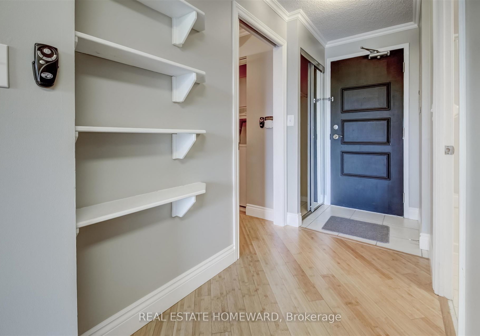 1733-queen-street-e-toronto-ontario-e13469588