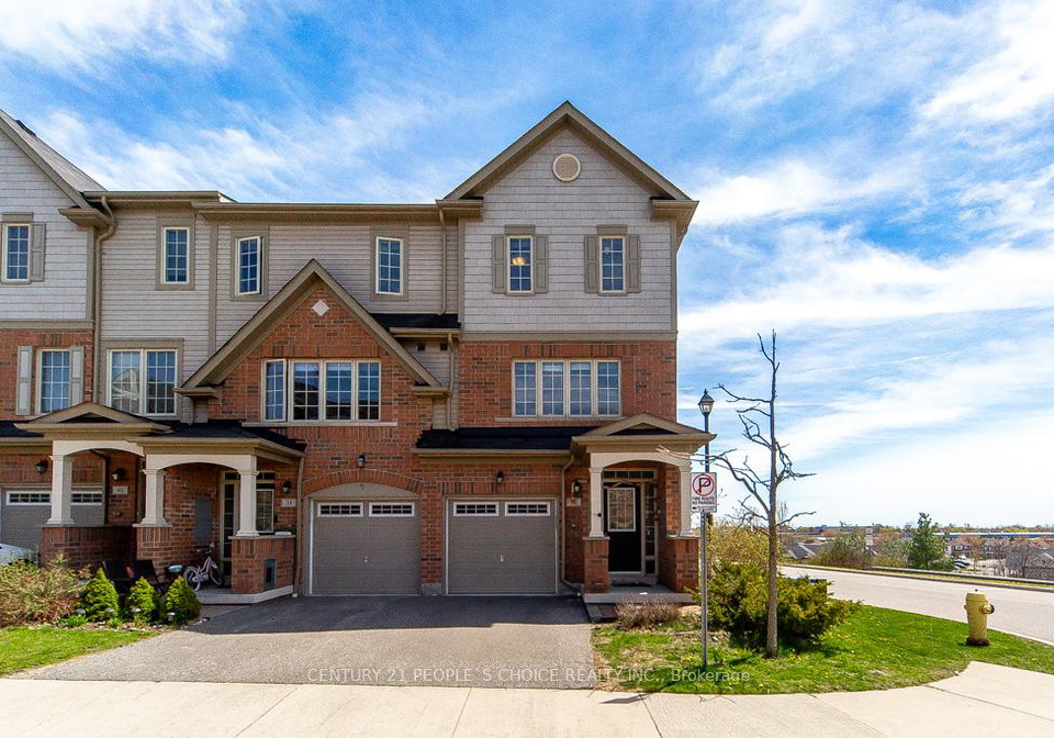 36-comfort-way-whitby-ontario-e13470004