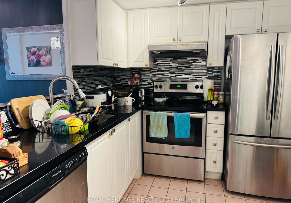 8-lee-centre-drive-scarborough-ontario-e13470656