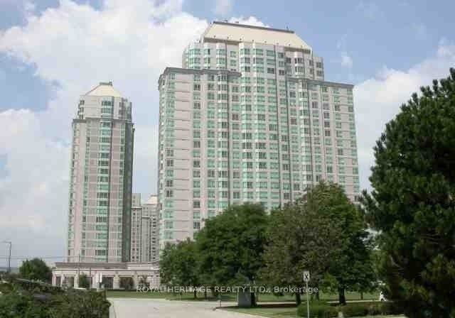11-lee-centre-drive-scarborough-ontario-e13471120