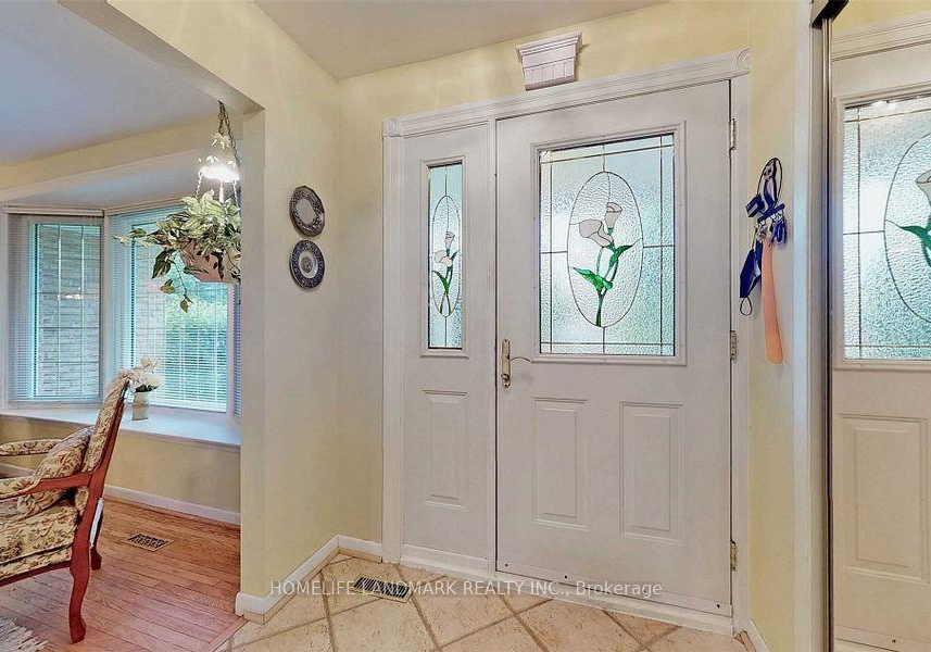 3-knockbolt-crescent-scarborough-ontario-e13471216
