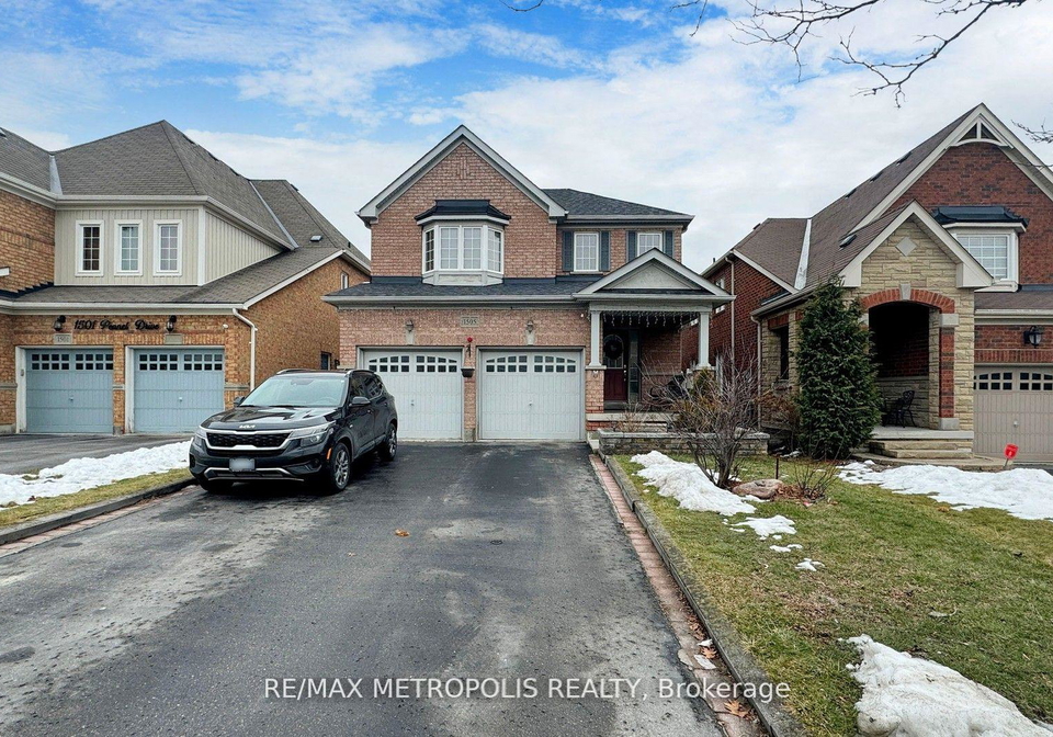1505-pennel-drive-oshawa-ontario-e13471398