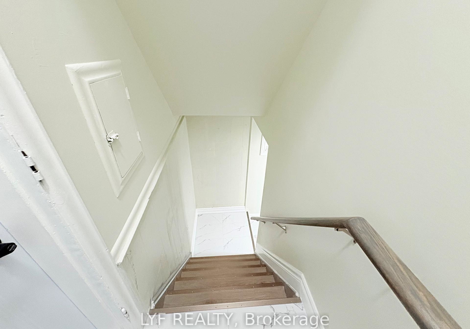 22-ivordale-crescent-scarborough-ontario-e13471890