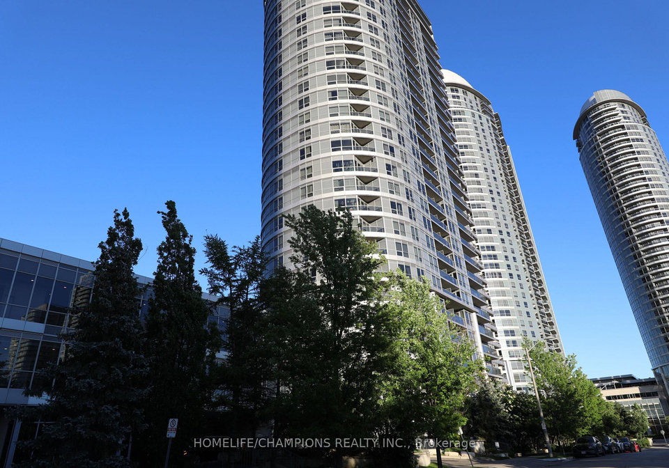 151-village-green-square-scarborough-ontario-e13471908