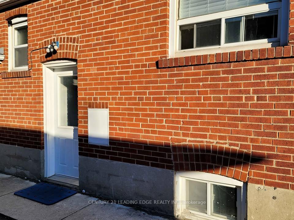 105-wye-valley-road-scarborough-ontario-e13472398