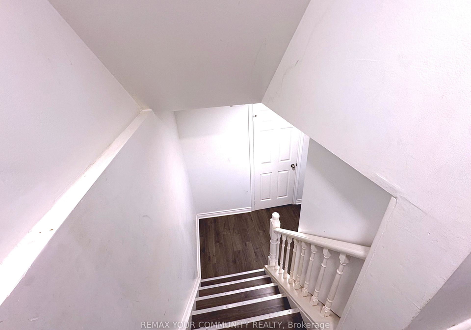 1564-marshcourt-drive-pickering-ontario-e13472410